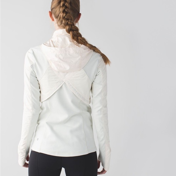 Lululemon Kanto Catch Me Run Cream  Jacket Size 4 - Picture 2 of 13